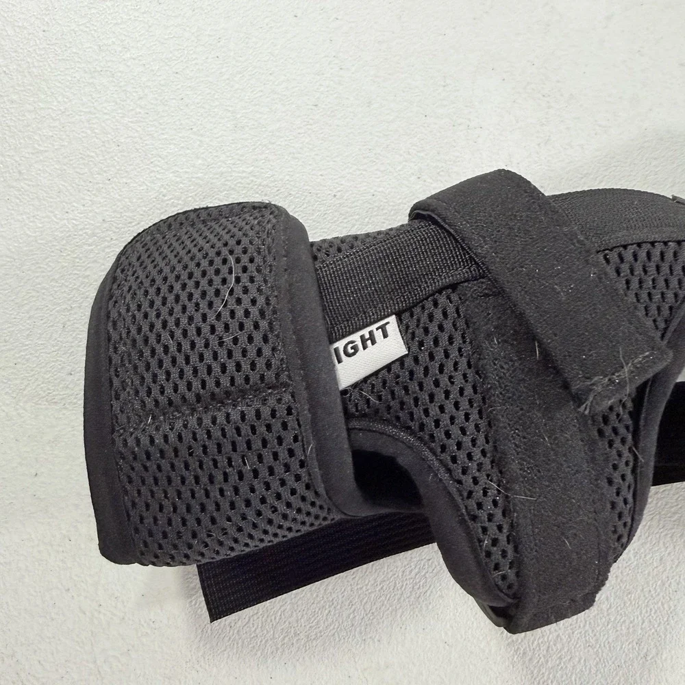 Ortho Dog Right‎ Knee Brace Black Measurements Pictured